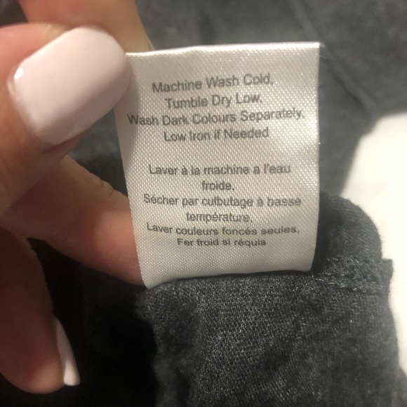 ARITZIA TNA Long Sleeve Tee - Picture 6 of 6